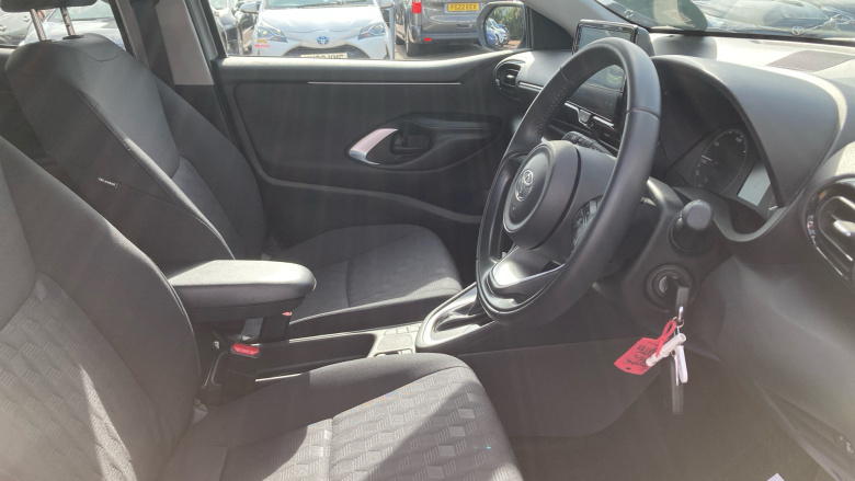 Toyota Yaris 1.5 Hybrid Icon 5dr CVT Hybrid Hatchback